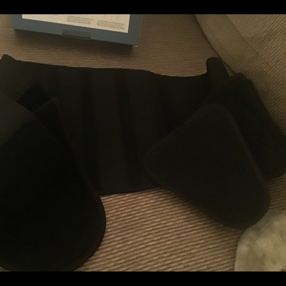 Adjustable Back Brace - image 8